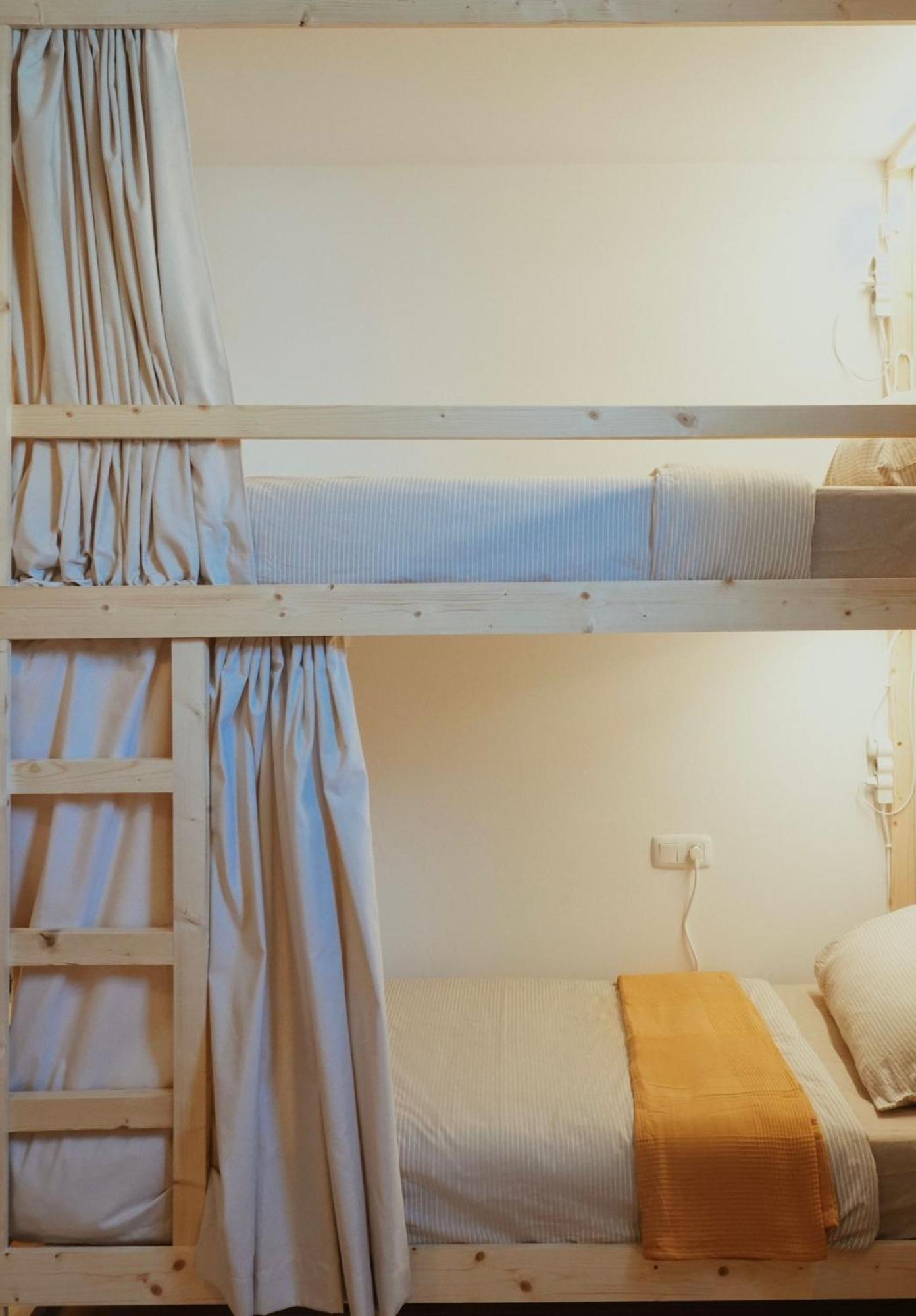 Blueadventure Surf House Hostel